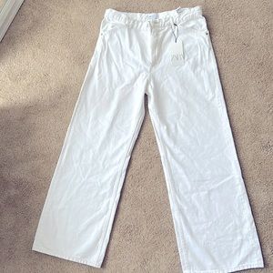 New ZARA super wide leg mid-rise full length size USA 10 but fits like a size 12